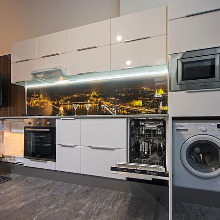 Dohany Apartment Deluxe Boedapest Buitenkant foto